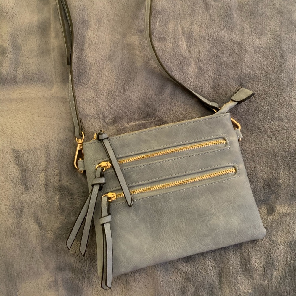 100% vegan purse